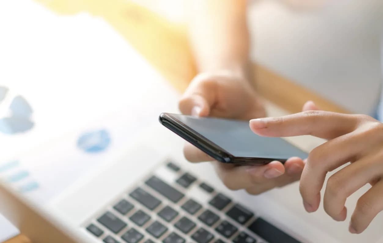 Dlaczego polscy gracze polegają na niezależnych platformach w kwestii uczciwych rekomendacji gier online