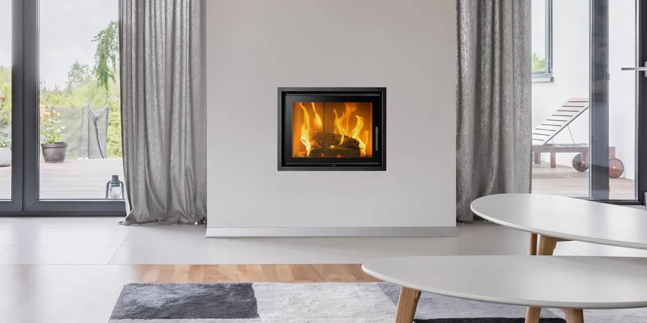 Czy warto inwestować w kominek: prawda o kosztach i opłacalności zakupu
