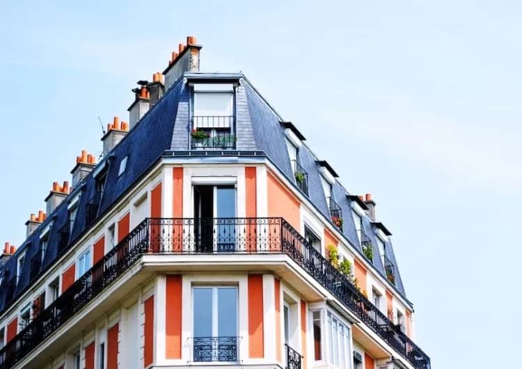 Czy warto inwestować w mieszkania: sprawdzona strategia i analiza ryzyka