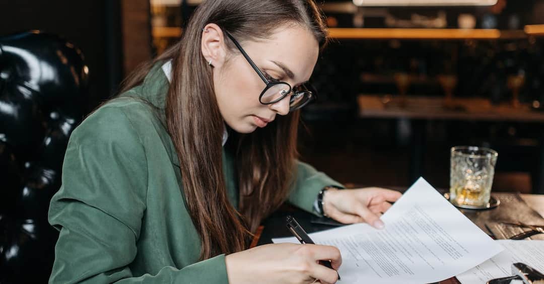 Umowa zlecenie a staż pracy - jak policzyć staż z umowy cywilnoprawnej?