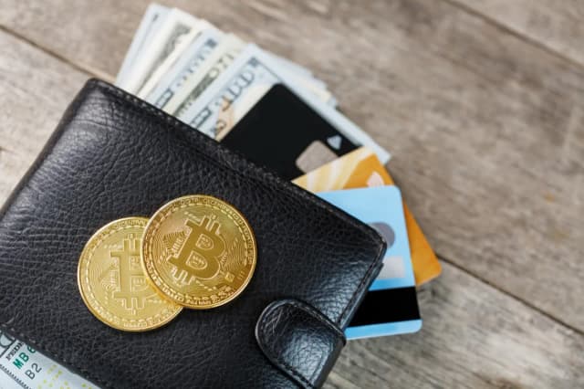 Sprzedaż Bitcoina – o czym warto pamiętać w 2025 roku?